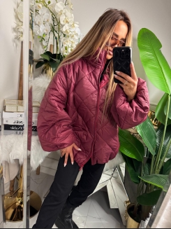 Damska kurtka puchowa oversize typu puffer w kolorze bordowym